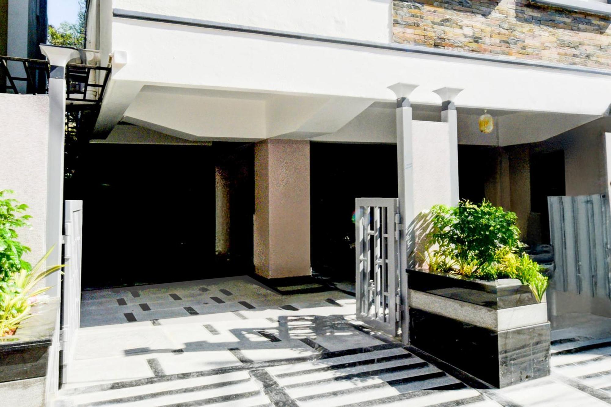 Townhouse Aarav Business Hotel 海得拉巴 外观 照片
