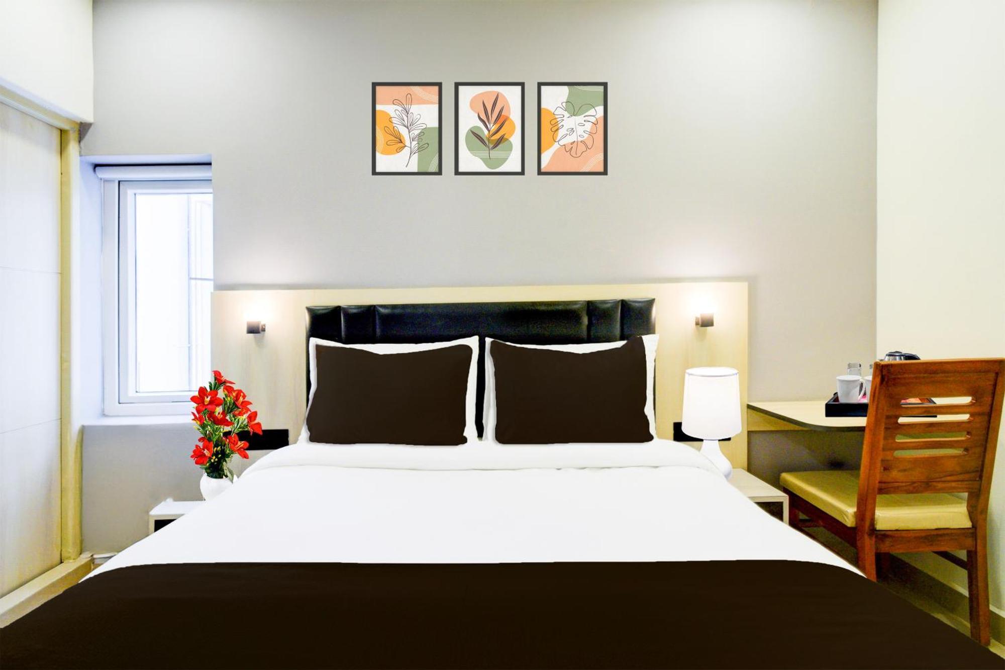 Townhouse Aarav Business Hotel 海得拉巴 外观 照片